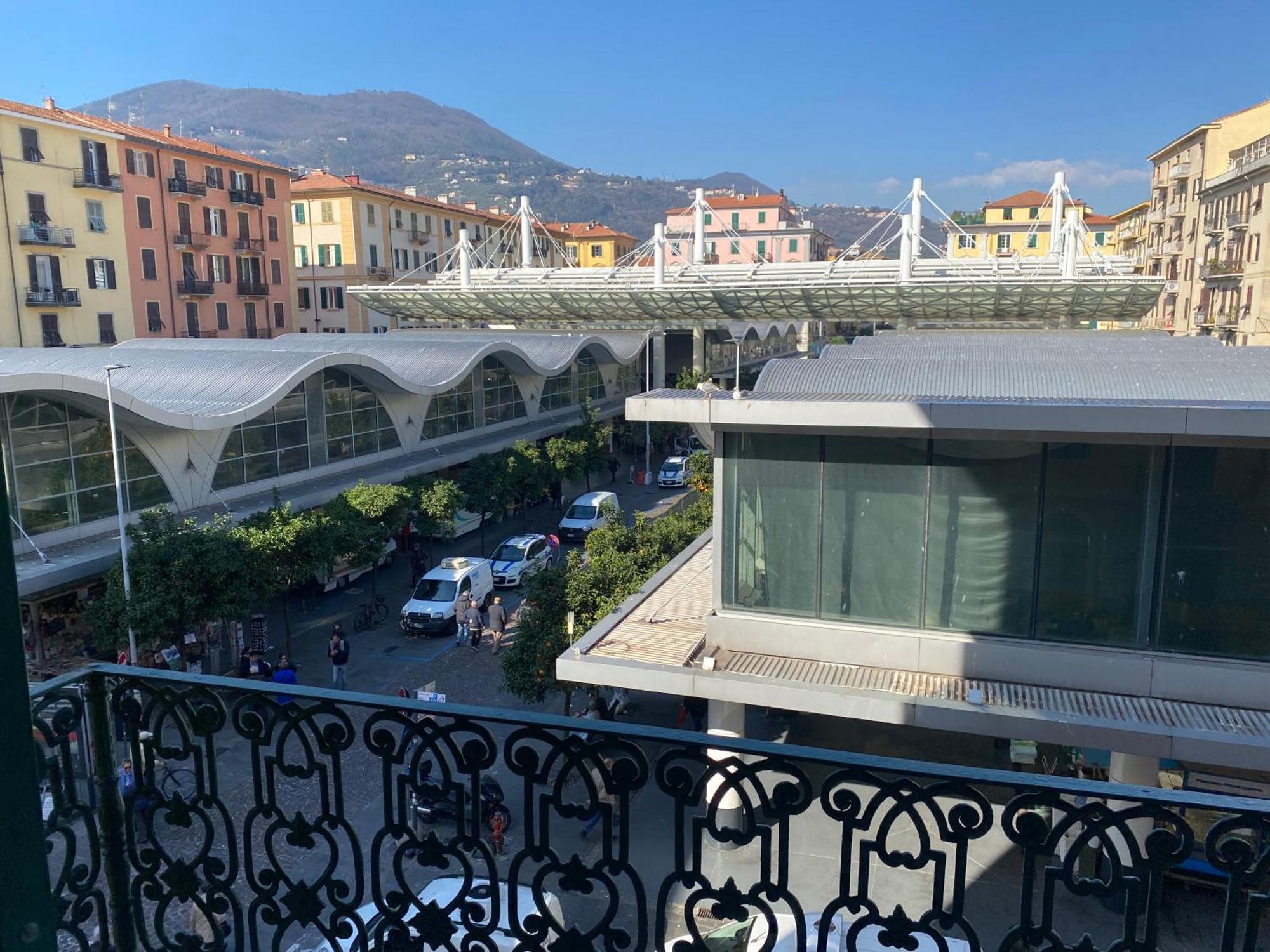 54 Rosselli Rooms La Spezia Exterior photo