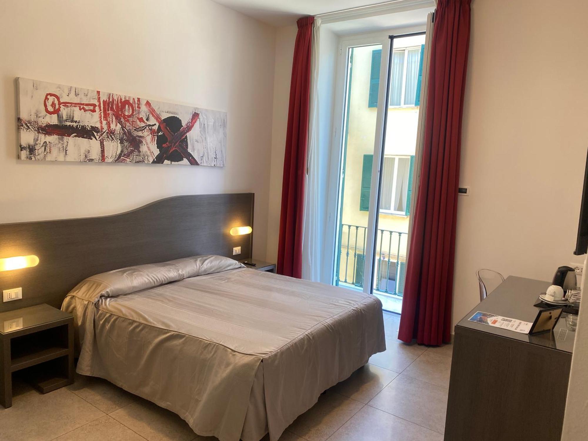 54 Rosselli Rooms La Spezia Exterior photo